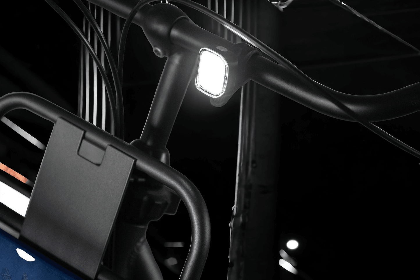 URBAN PROOF Oplaadbaar Fietslamp-Voorlicht